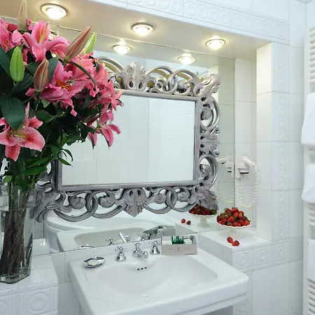 Farnese Hotel Rome