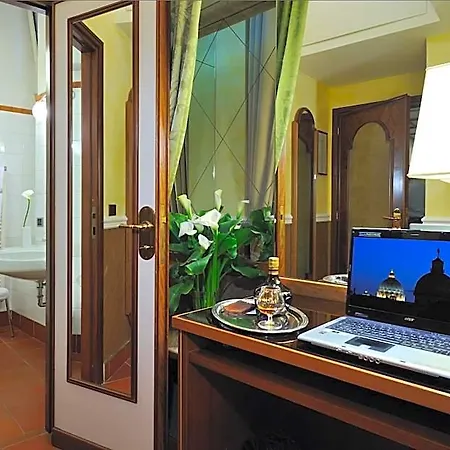 Farnese Hotel 4*