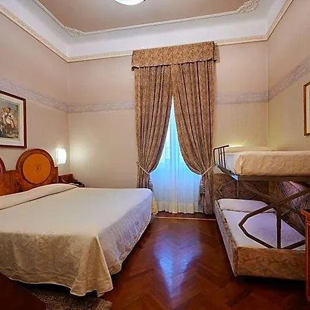 Farnese Hotel 4*