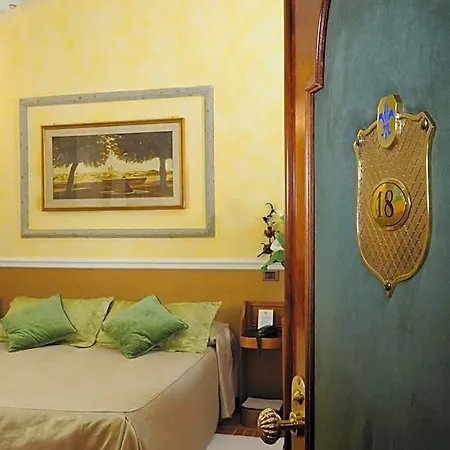 Hotel Farnese 4*
