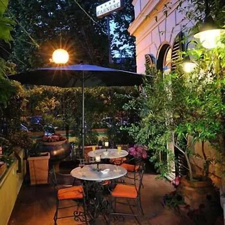 Farnese Ξενοδοχείο
